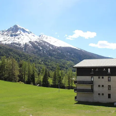 Apartment Cosy 4 Pers - Le Pied De Pistes, Au Pied Des Remontees Mecaniques - Fr-1-508-23 *
