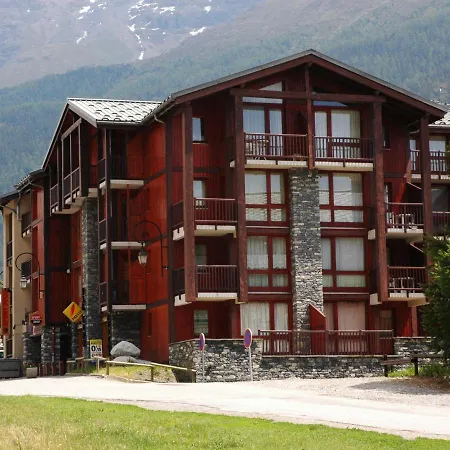 Apartment Cosy 4 Pers - Le Pied De Pistes, Au Pied Des Remontees Mecaniques - Fr-1-508-23 *