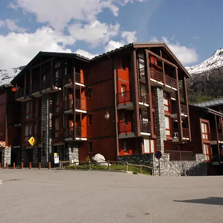Cosy 4 Pers - Le Pied De Pistes, Au Pied Des Remontees Mecaniques - Fr-1-508-23 Apartment *